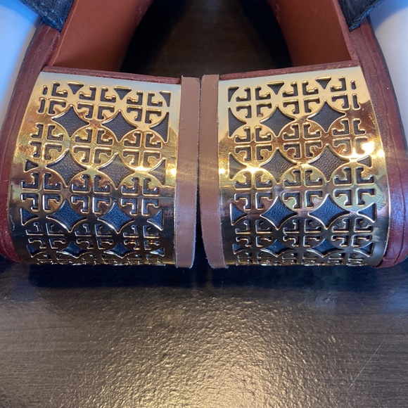 Tory Burch Audra Navy Thong Block Heel Sandals Size 8 - Picture 10 of 16